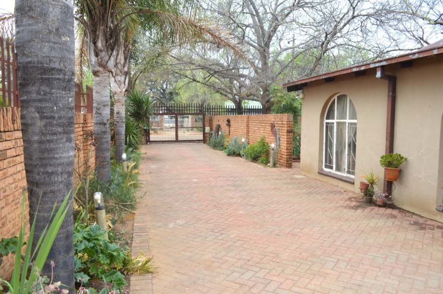 3 Bedroom Property for Sale in Meiringspark Ext 4 North West
